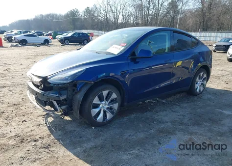 2023 Tesla Model Y Awd/Long Range Dual Motor All-Wheel Drive z USA, uszkodzony, nr VIN 7SAYGDEE7PF707315